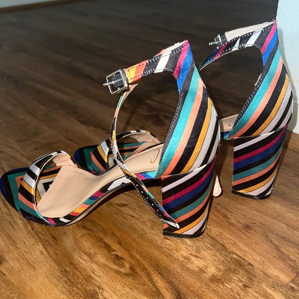 I.N.C Heels. Black and white. Size 8 1/2. Colorful Heels. VERY COMFORTABLE SHOES